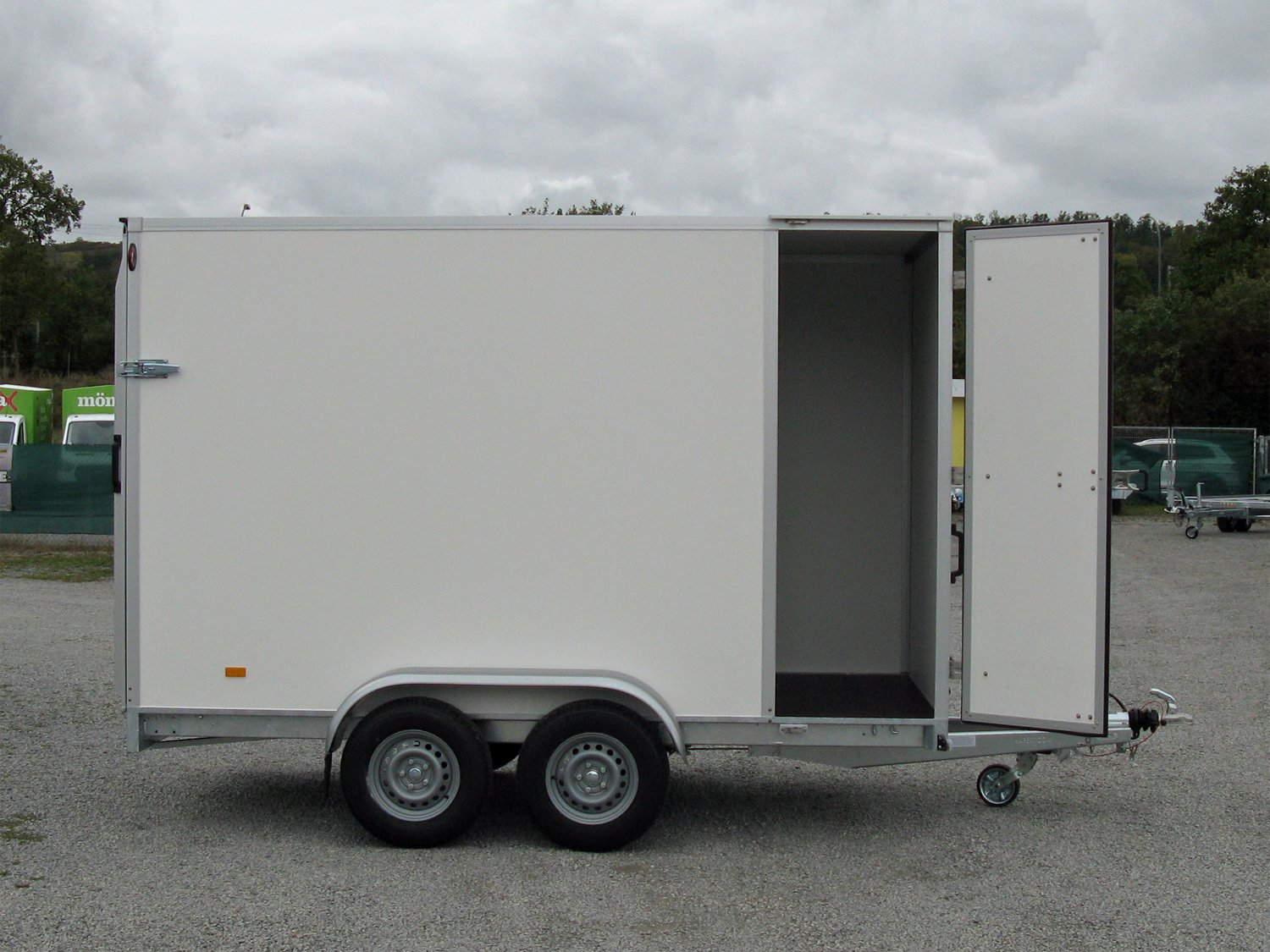 Hapert Sapphire L-2 – 350 x 150 x 180 – Kofferanhänger – 2700 kg – Bild 9