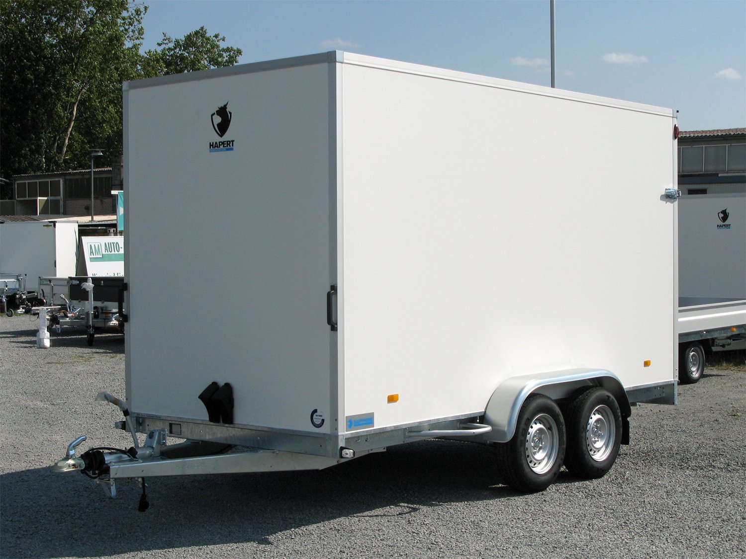 Hapert Sapphire L-2 – 400 x 180 x 2100 – Kofferanhänger – 2700 kg
