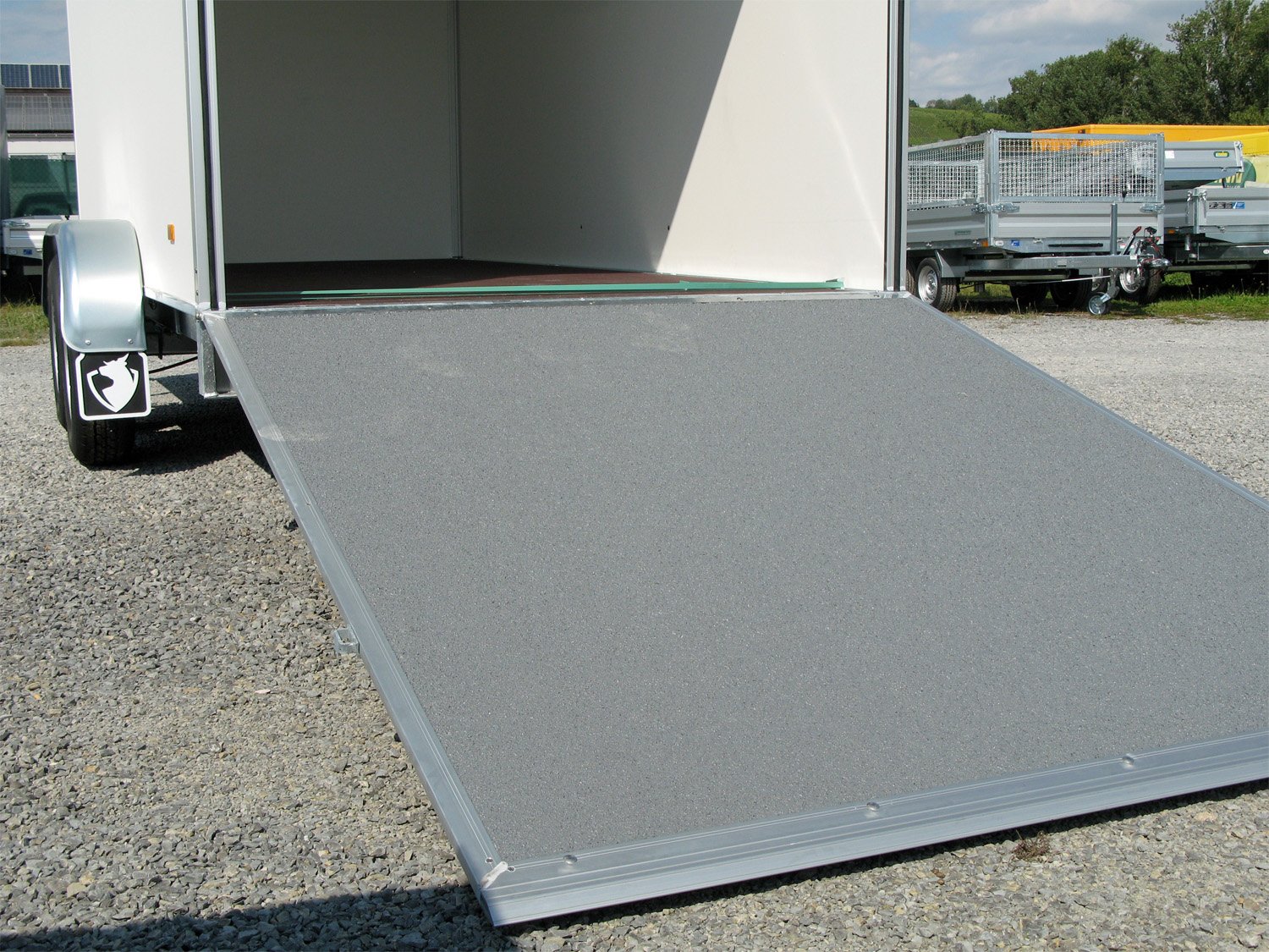 Hapert Sapphire L-2 – 400 x 180 x 2100 – Kofferanhänger – 2700 kg – Bild 15