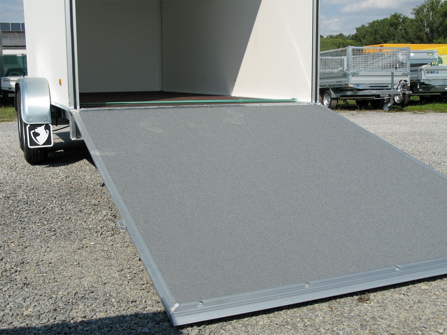 Hapert Sapphire L-2 – 400 x 180 x 2100 – Kofferanhänger – 2700 kg – Bild 16