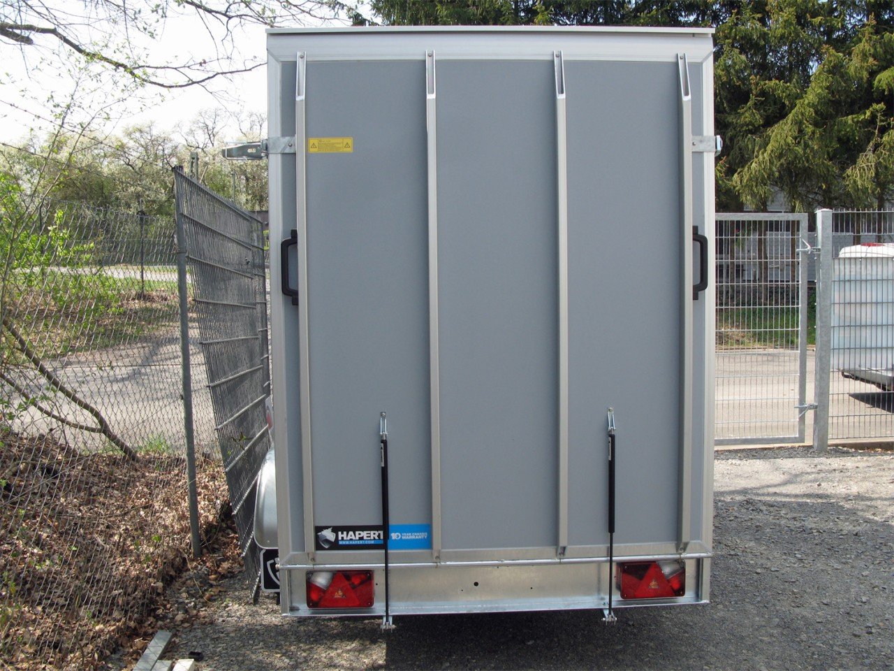 Hapert Sapphire L-2 – Kofferanhänger mit Rampe – 2000 kg – Bild 6