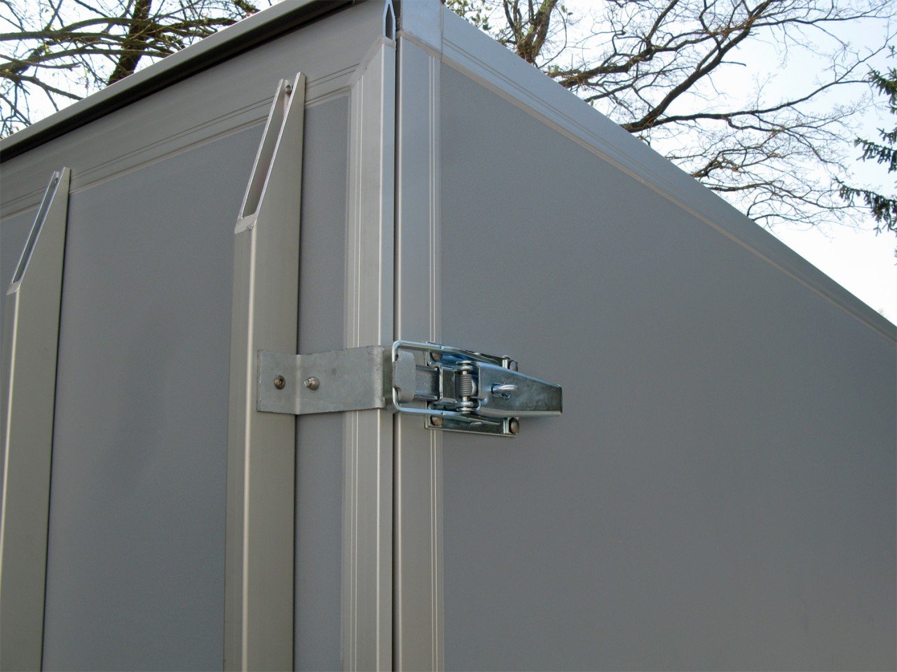 Hapert Sapphire L-2 – Kofferanhänger mit Rampe – 2000 kg – Bild 12