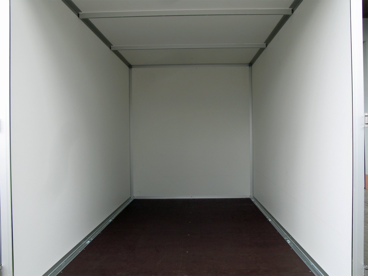 Hapert Sapphire L-2 – 300 x 150 x 210 – Kofferanhänger – 2700 kg – Bild 3