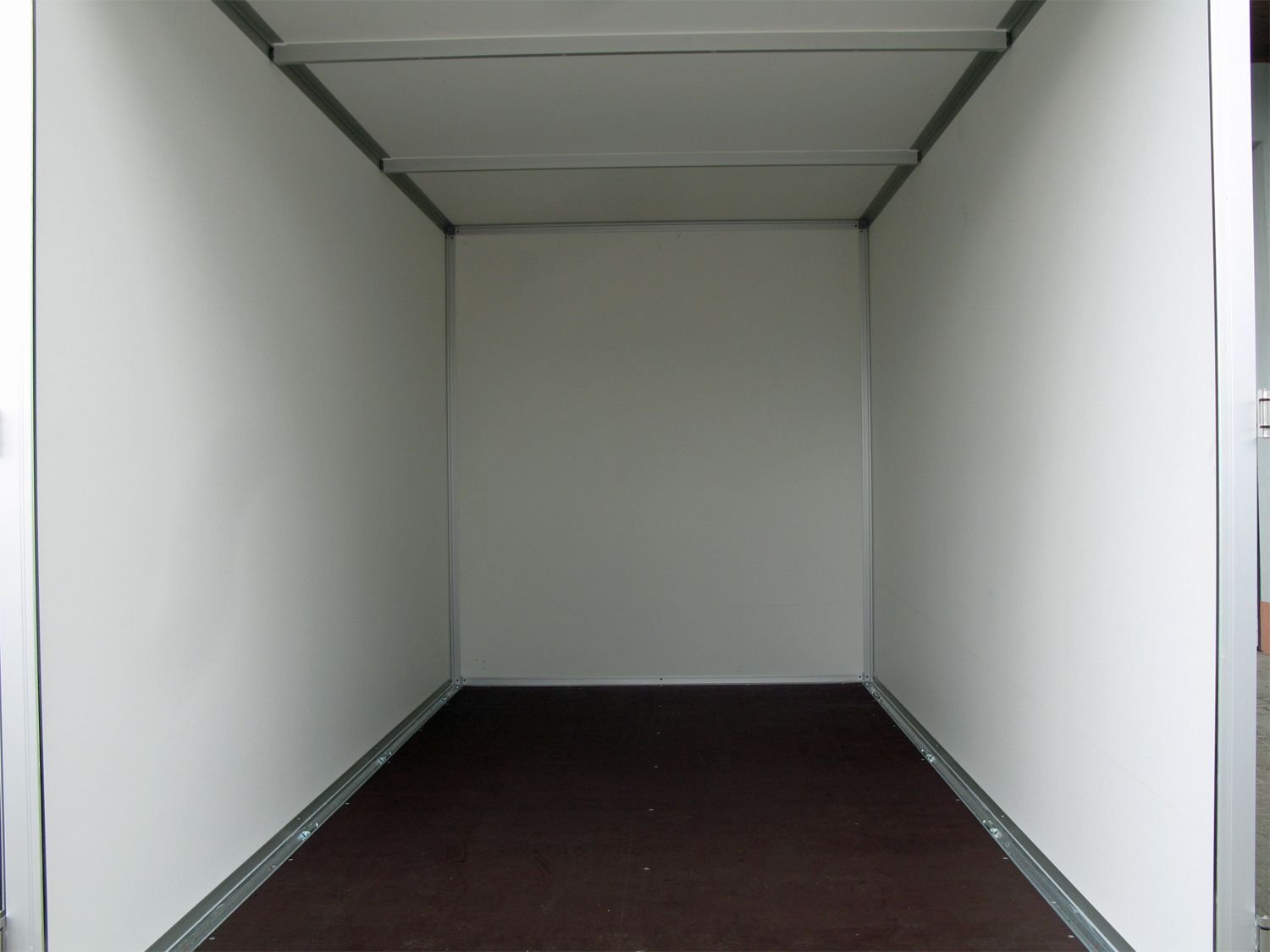 Hapert Sapphire L-2 – 300 x 150 x 210 – Kofferanhänger – 2700 kg – Bild 4