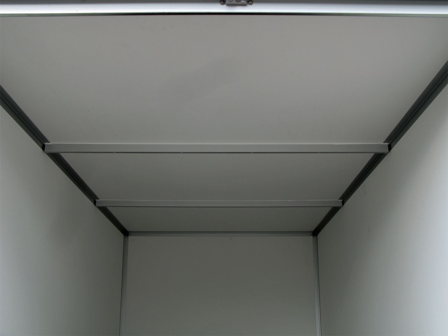 Hapert Sapphire L-2 – 300 x 150 x 210 – Kofferanhänger – 2700 kg – Bild 6