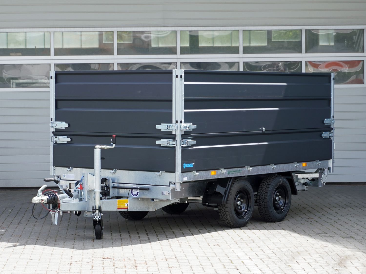 Hapert Cobalt Plus 3500 – 3-Seiten-Kipper mit BWA 700 mm – 3500 kg – Bild 2