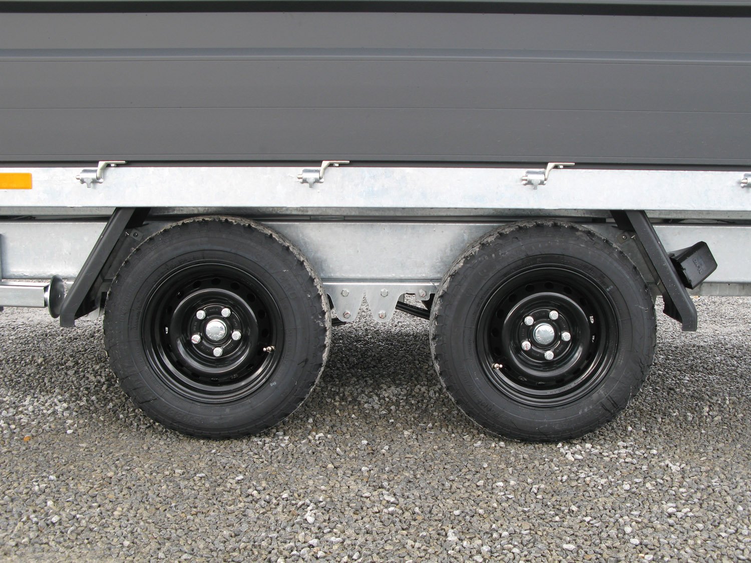 Hapert Cobalt Plus 3500 – 3-Seiten-Kipper mit BWA 700 mm – 3500 kg – Bild 11