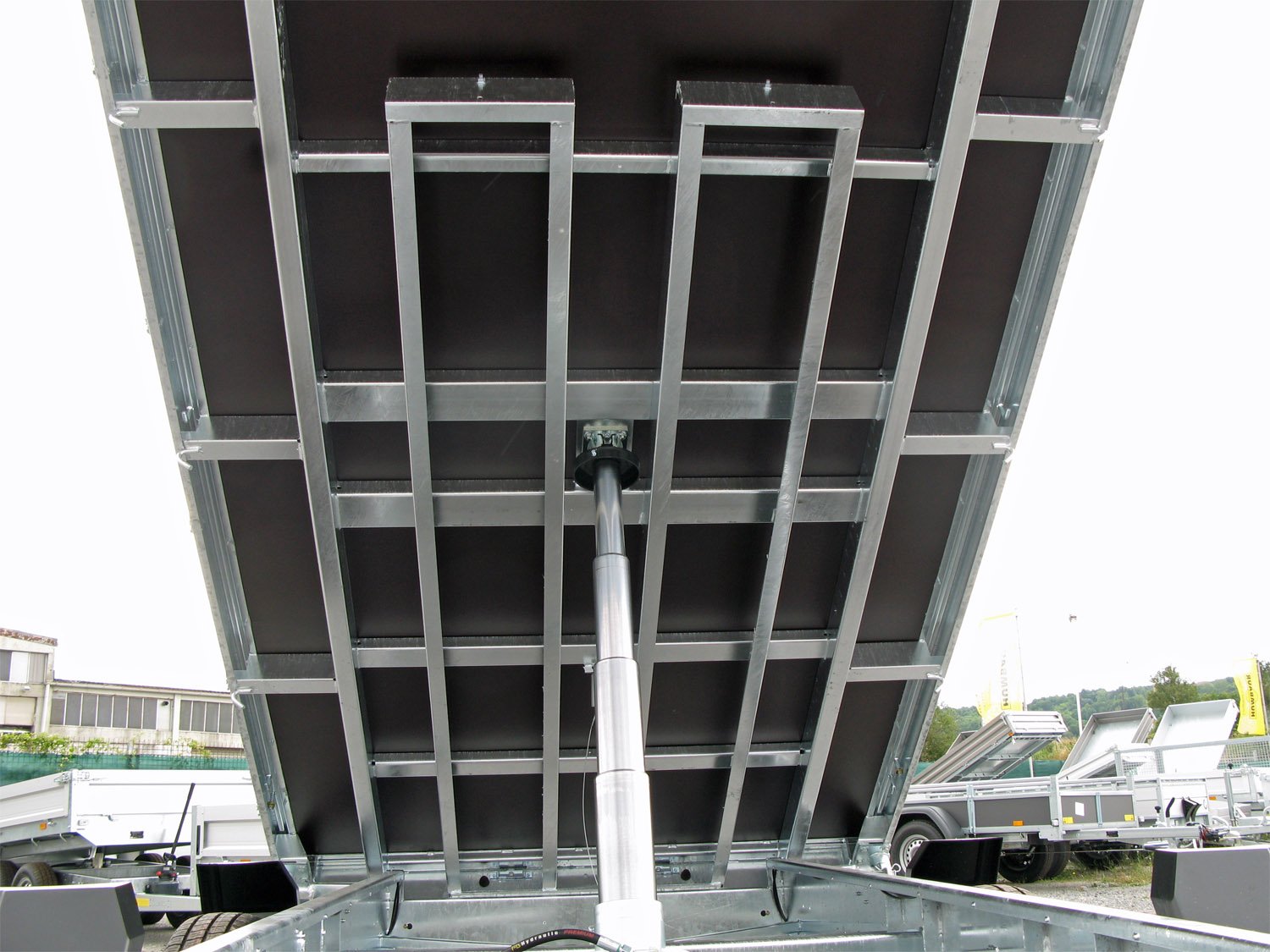 Hapert Cobalt HM-2 – 3500 – 3-Seiten-Kipper – 3500 kg – Bild 11