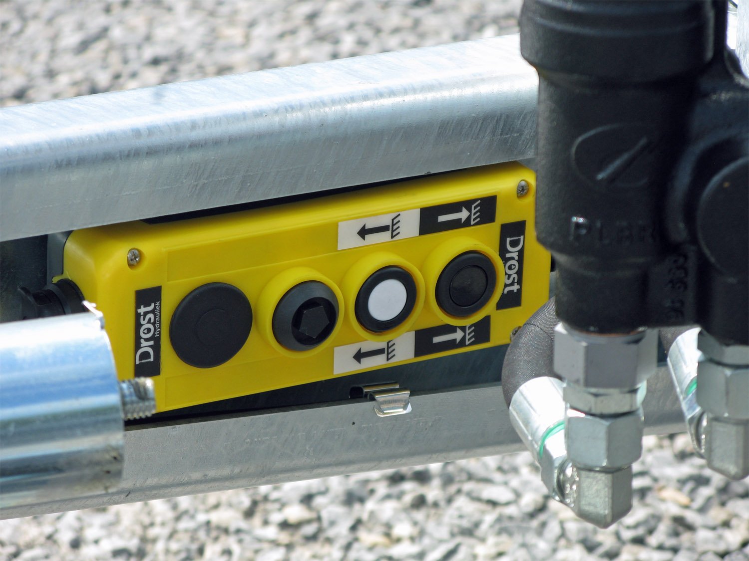 Hapert Cobalt HM-2 – 3500 – 3-Seiten-Kipper – 3500 kg – Bild 13
