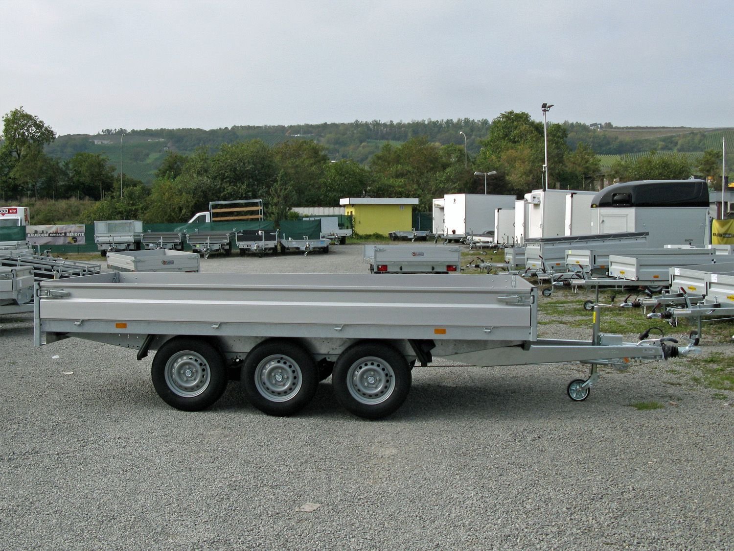 Hapert Azure H-3 – Auffahrpaket – 6050 x 2400 – Hochlader – 3500 kg – Bild 6