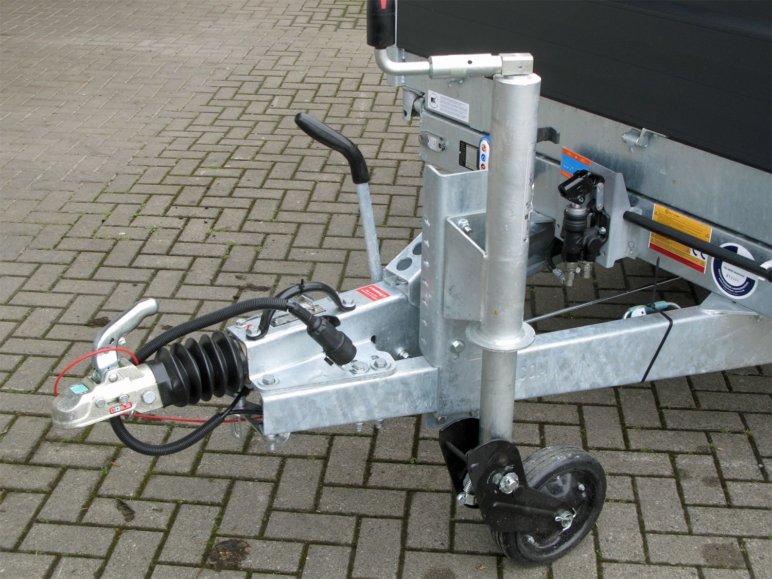 Hapert Cobalt Plus 3500 – 3-Seiten-Kipper mit BWA 700 mm – 3500 kg – Bild 20