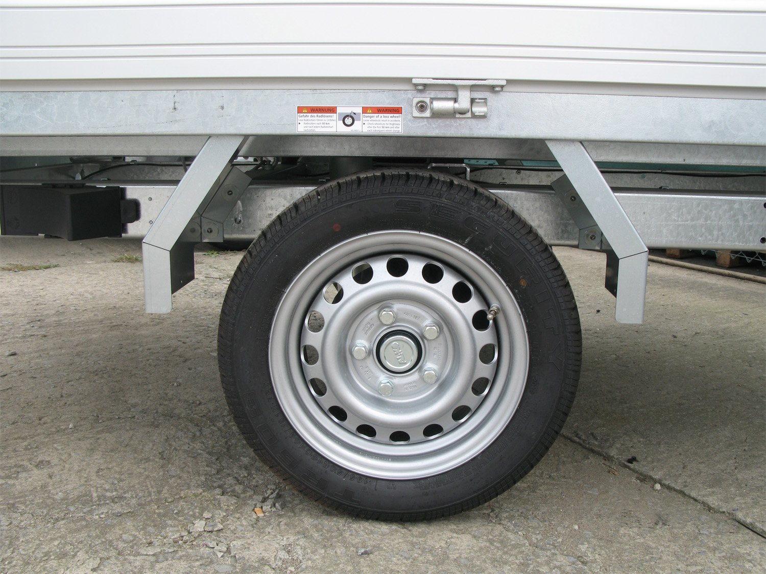 Humbaur HUK 152314 mit Aufsatz – Rückwärtskipper – 1500 kg – Bild 11