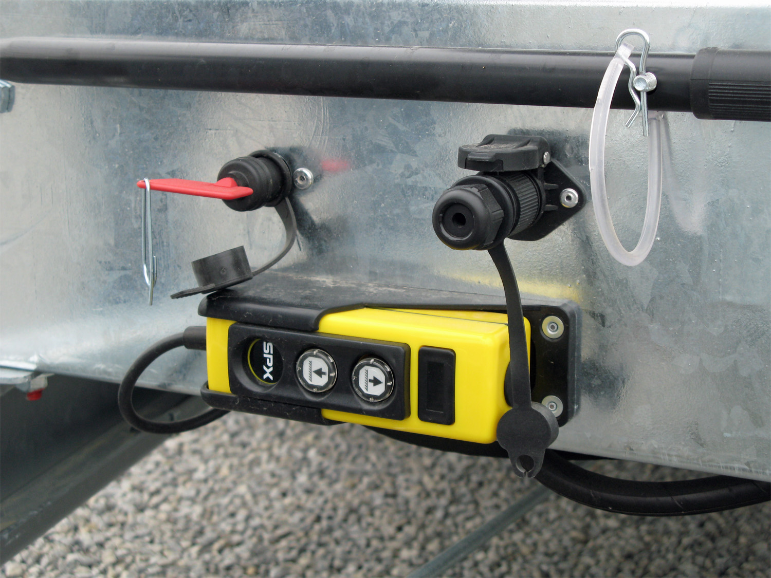 Humbaur HTK 3000.31 ALU Stahlblechaufsatz – 3-Seiten-Kipper – 3000 kg – Bild 11