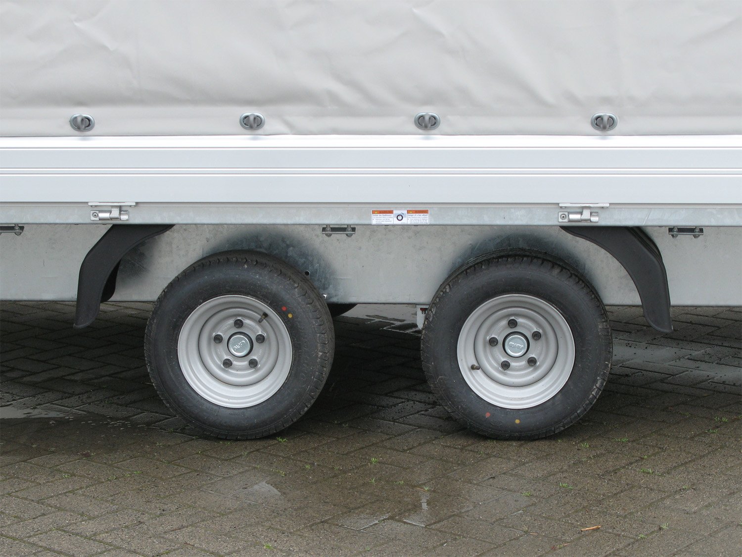 Humbaur HN254118 – Planenanhänger – 2500 kg – Bild 11