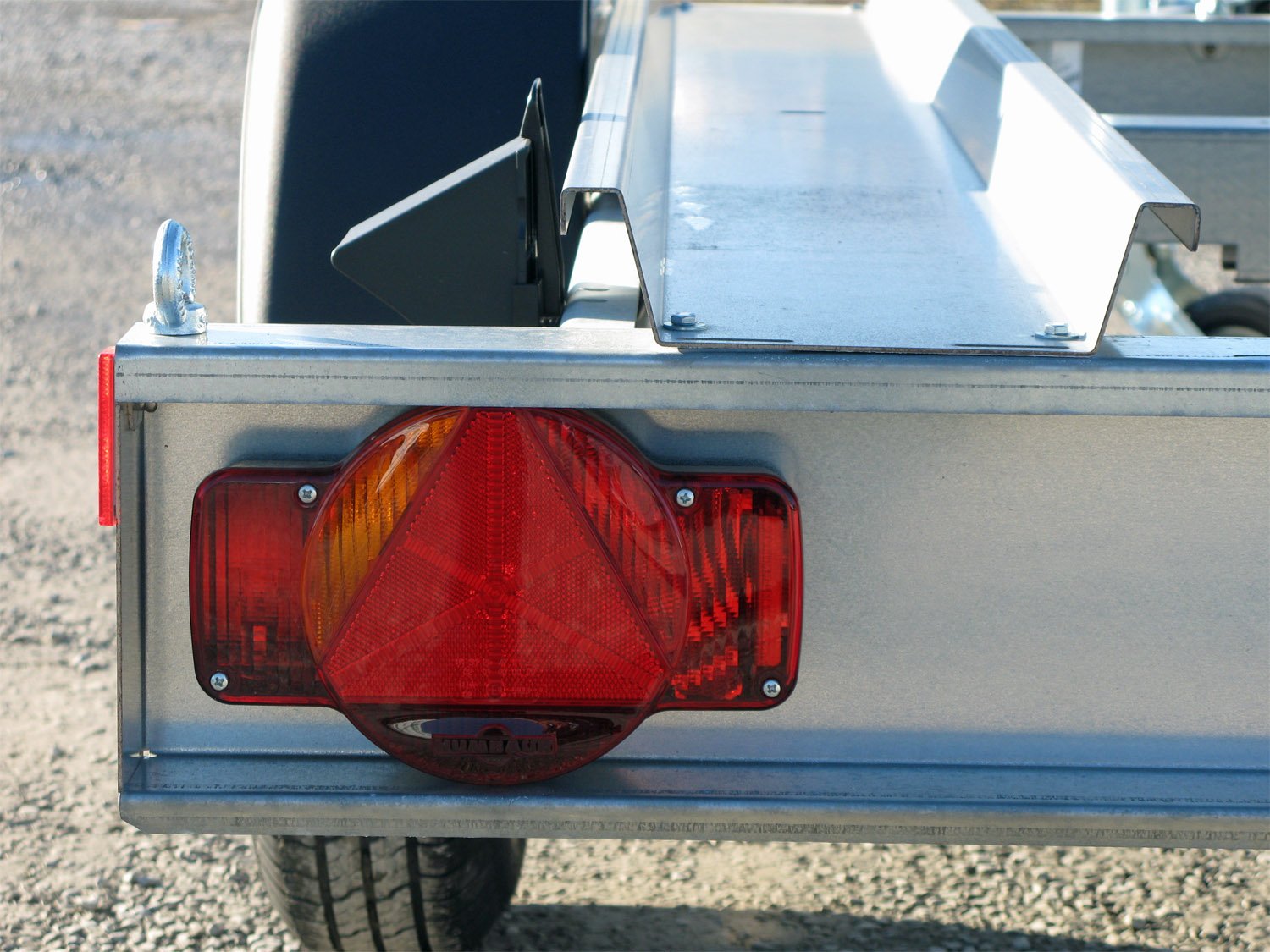 Humbaur HM102113 – Motorradanhänger – 1000 kg – Bild 9