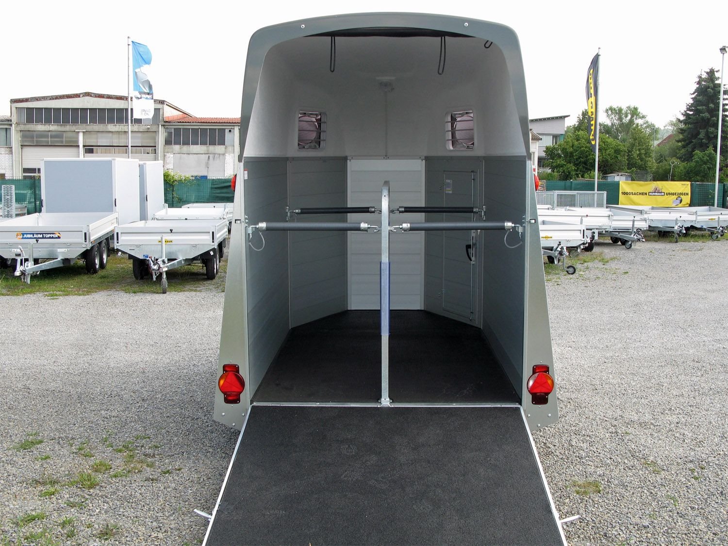 Humbaur Equitos Alu 2000 – Pferdeanhänger – 2000 kg – Bild 14
