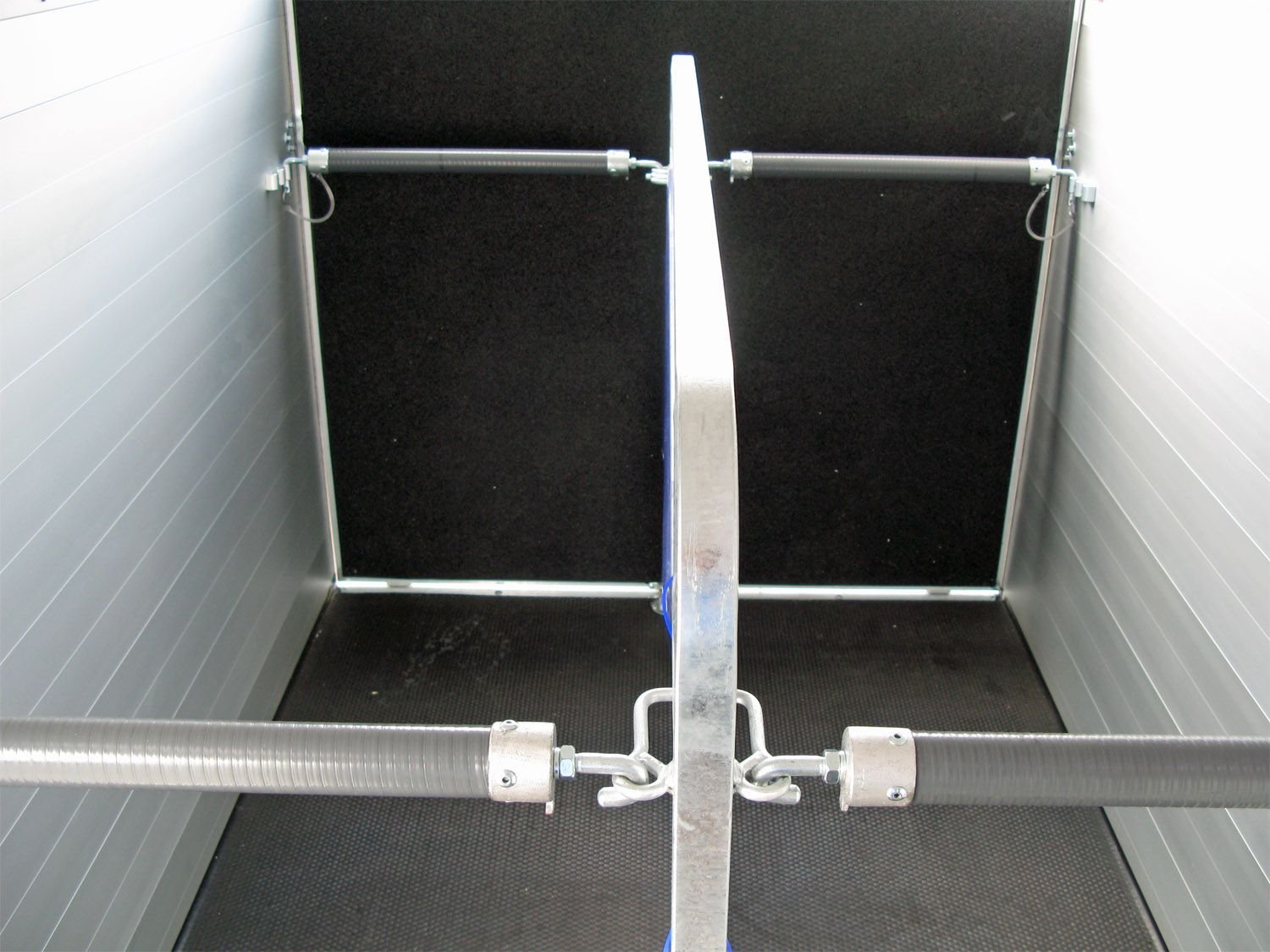 Humbaur Equitos Alu 2000 – Pferdeanhänger – 2000 kg – Bild 22