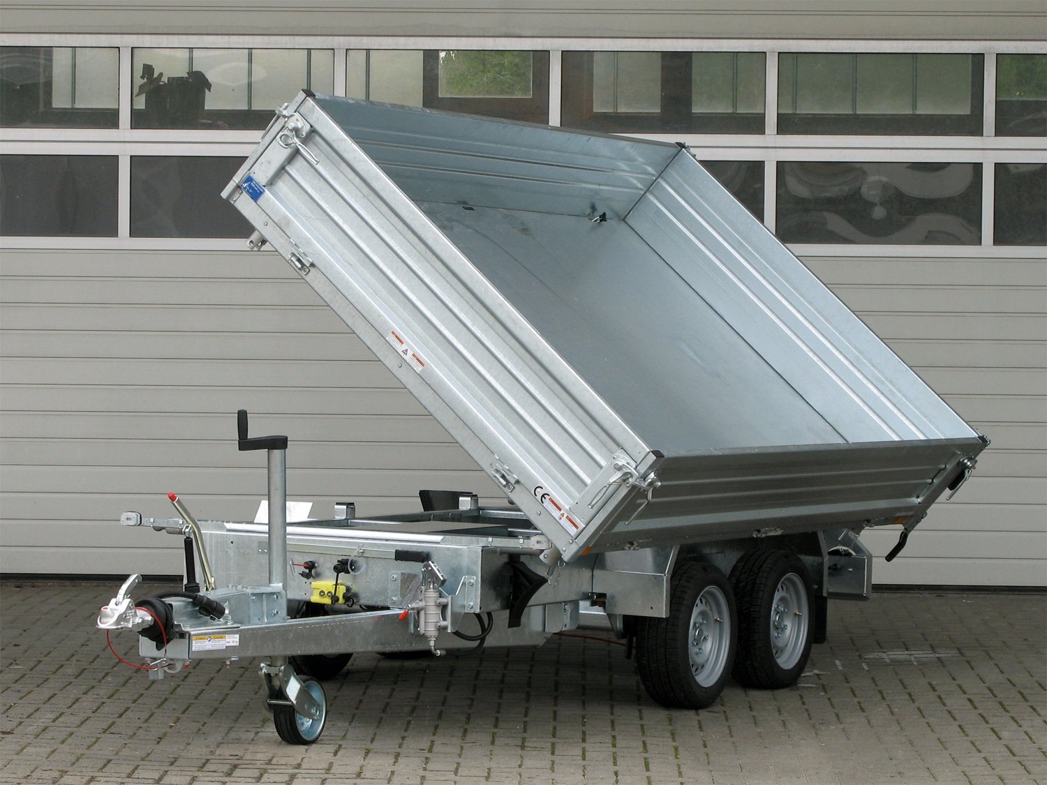 Humbaur HTK 3500.31 STAHL Furhmann – 3-Seiten-Kipper – 3500 kg