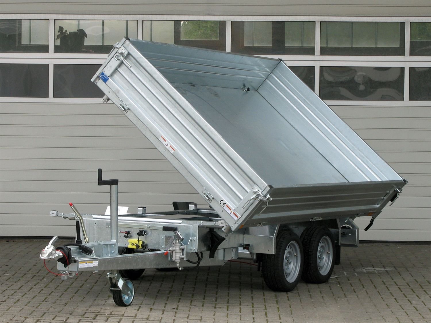 Humbaur HTK 3500.31 STAHL Furhmann – 3-Seiten-Kipper – 3500 kg – Bild 2