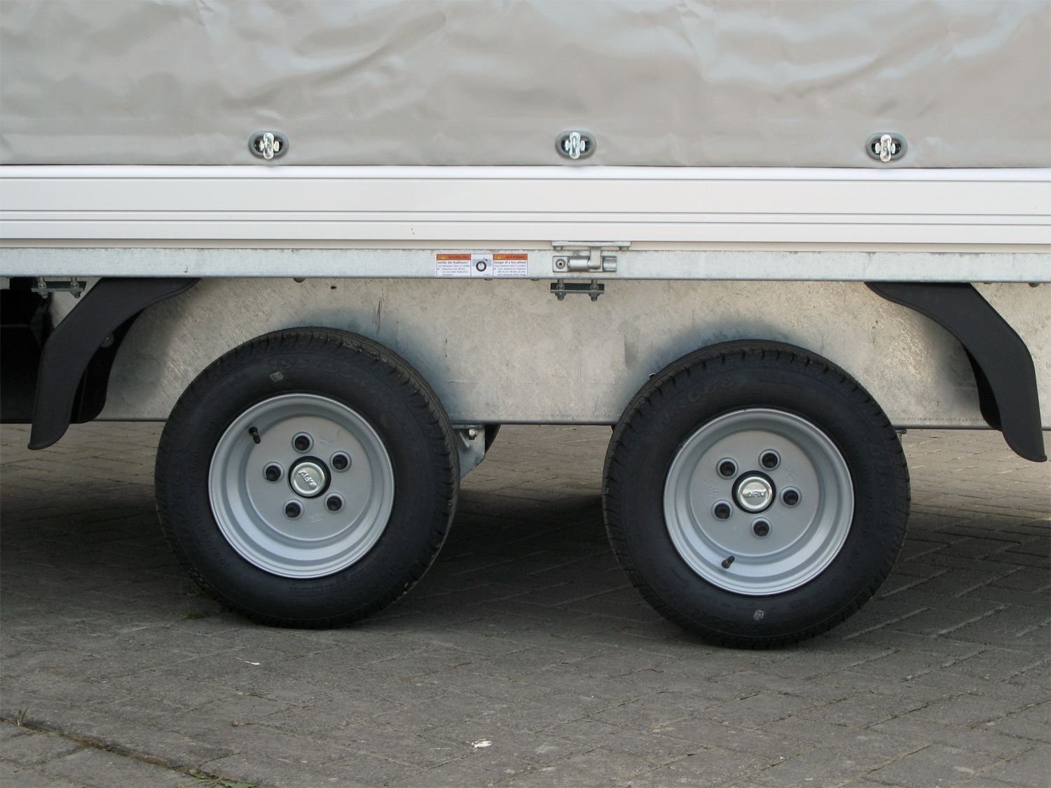 Humbaur HN203116 mit Hochplane – Hochlader – 2000 kg – Bild 16