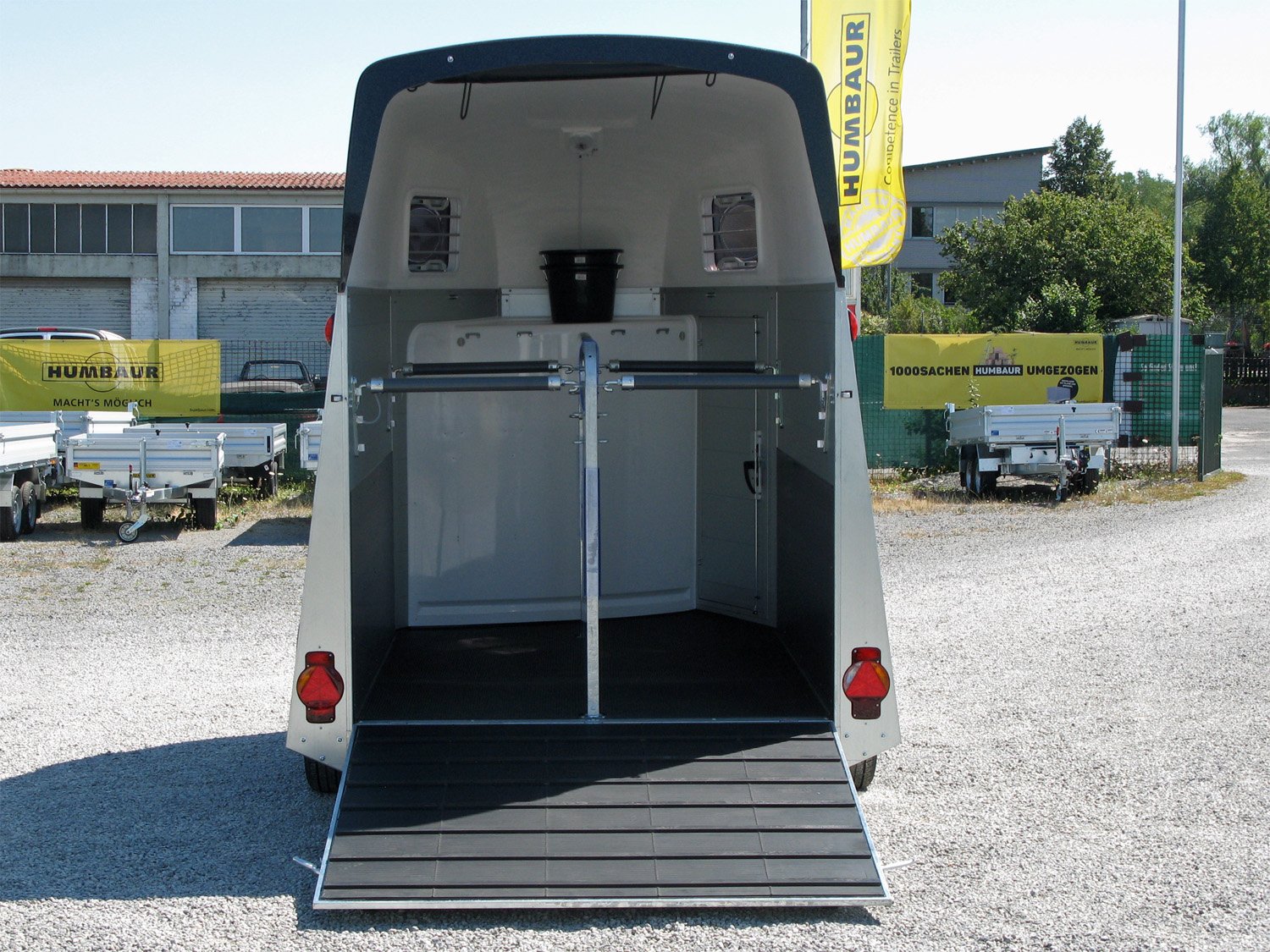 Humbaur Equitos Alu Plus 2000 – Pferdeanhänger – 2000 kg – Bild 15
