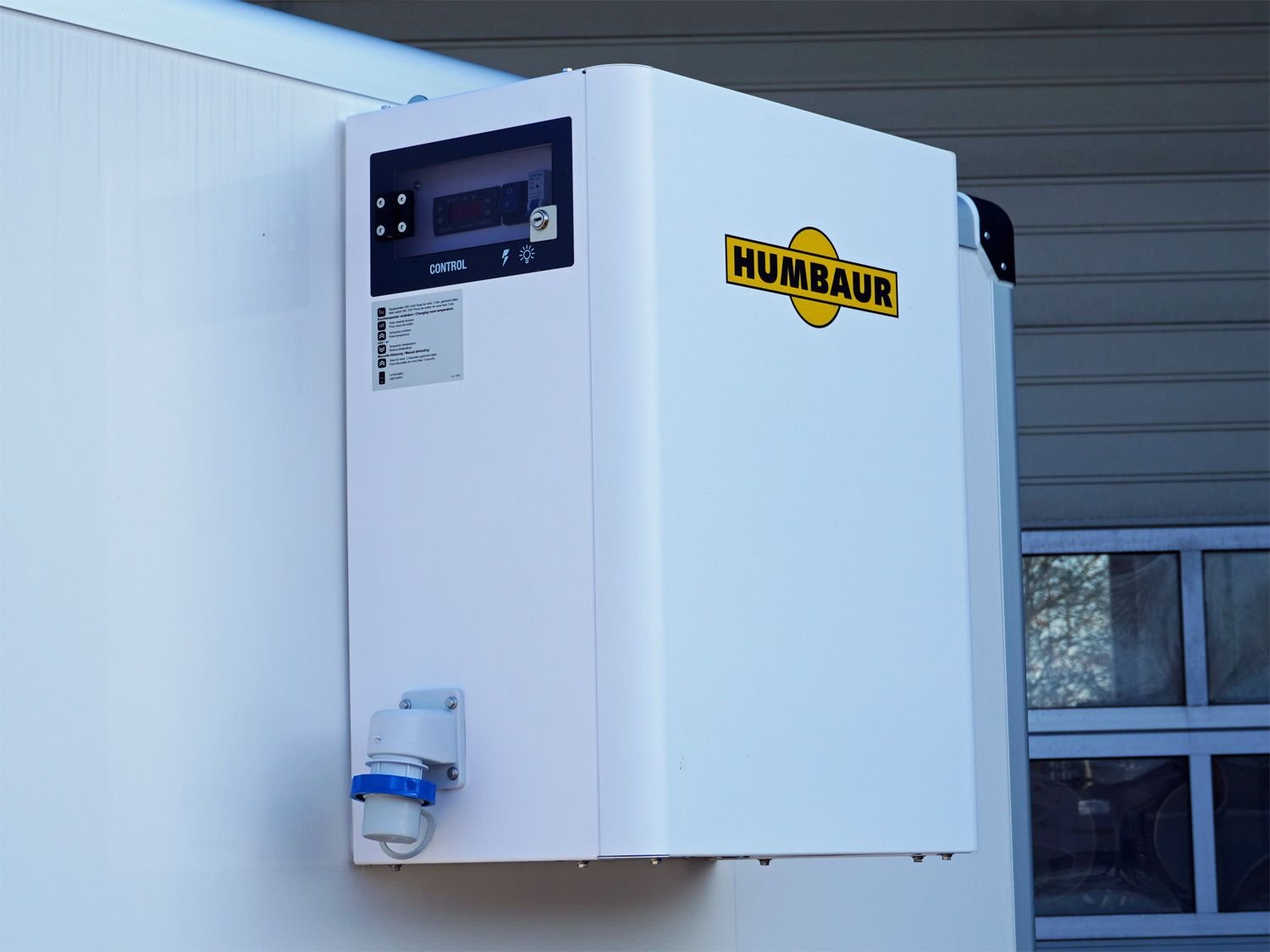 Humbaur HK 25 32 18 – 20 PF30 – Kühlkoffer – 2500 kg – Bild 18