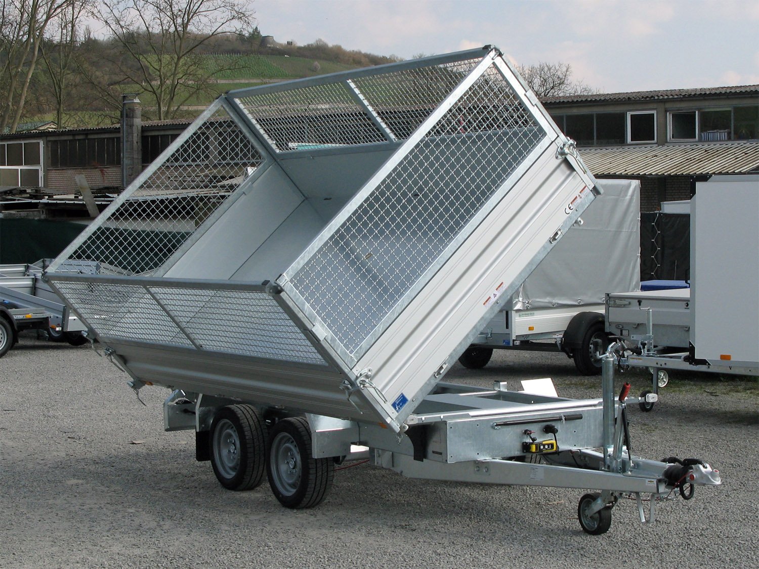 Humbaur HTK 3000.31 ALU Gitteraufsatz – 3-Seiten-Kipper – 3000 kg – Bild 5