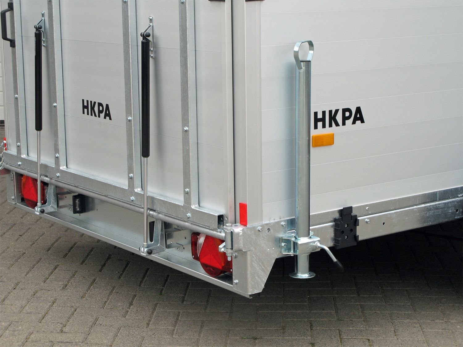Humbaur HKPA 153217 – Poly-Alu-Kofferanhänger 100 km/h – 1500 kg – Bild 18
