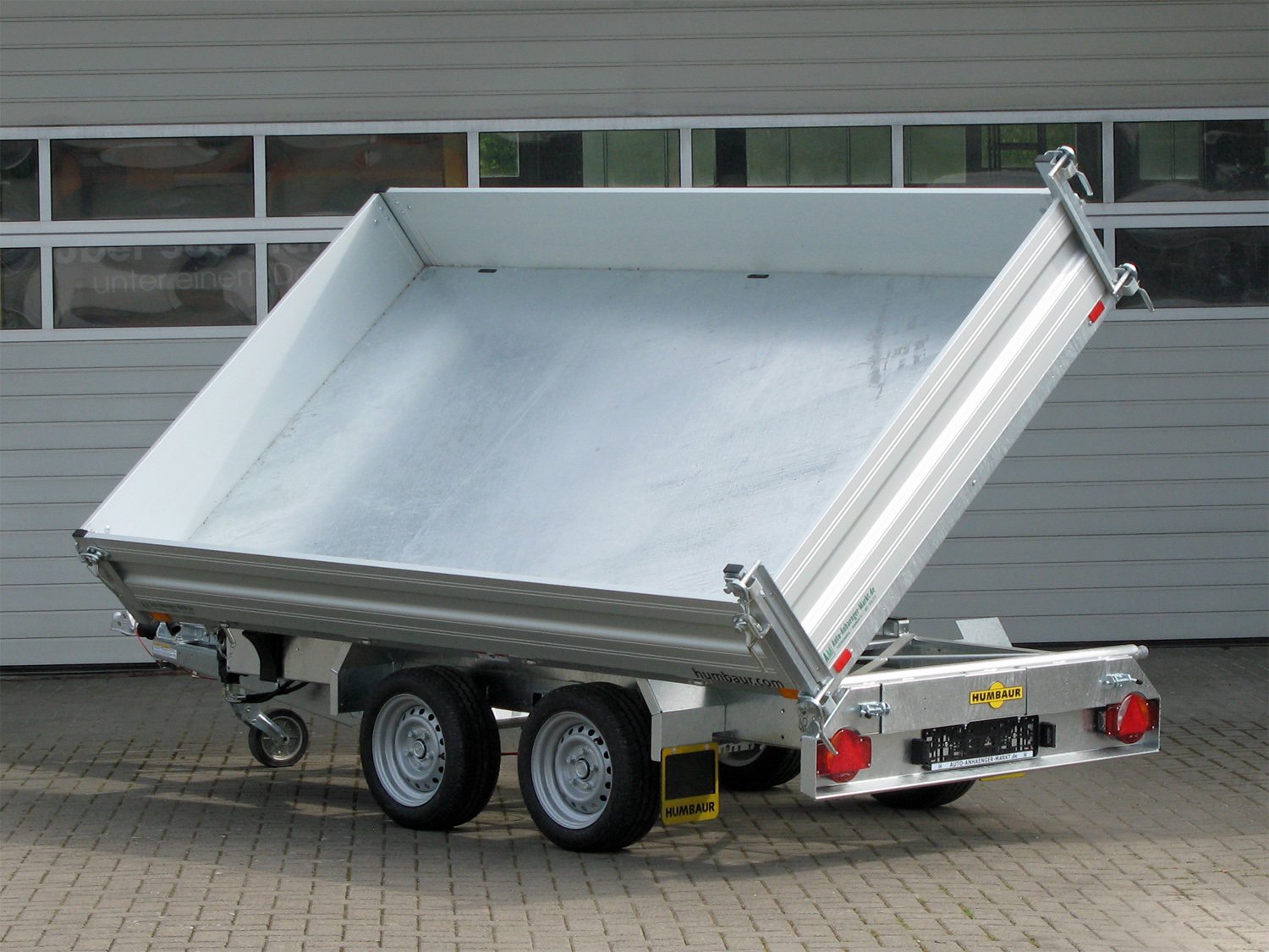 Humbaur HTK 3500.37 ALU-Aufsatz Rampen – 3-Seiten-Kipper – 3500 kg – Bild 9