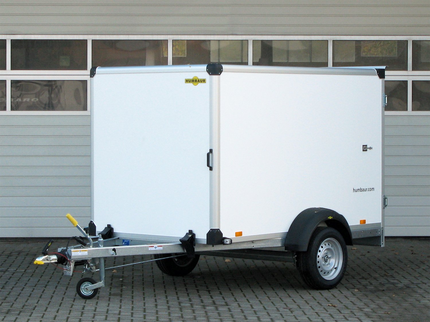 Humbaur HK132515-15P FlexZurr – Kofferanhänger – 1300 kg
