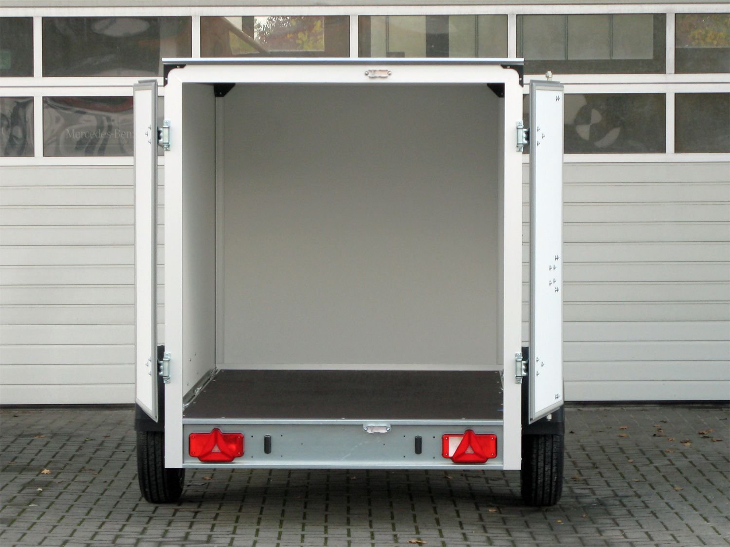 Humbaur HK132515-15P FlexZurr – Kofferanhänger – 1300 kg – Bild 10