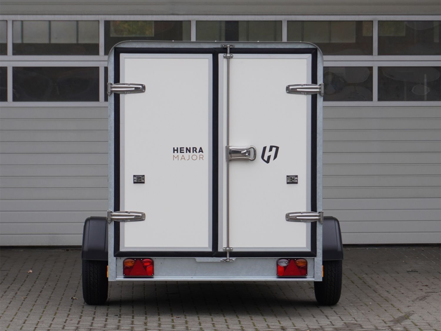 Henra GB13261516 Kofferanhänger – 1350 kg – Bild 8