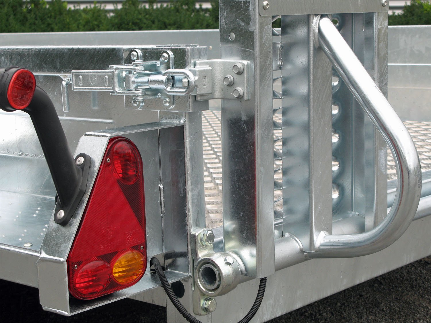 Saris Magnum Explorer 3500 Force One – Maschinentransporter – 3500 kg – Bild 11