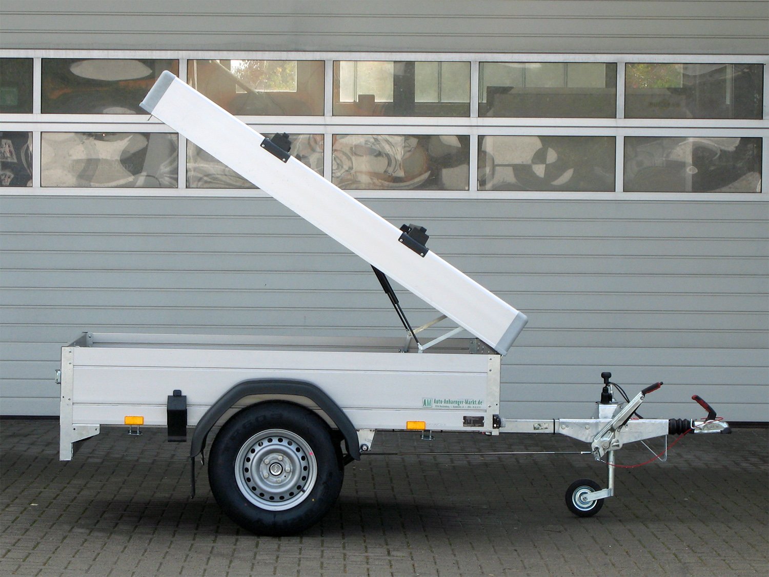 Saris McAlu Comfort 205 133 750 1 – Deckelanhänger – 750 kg – Bild 7