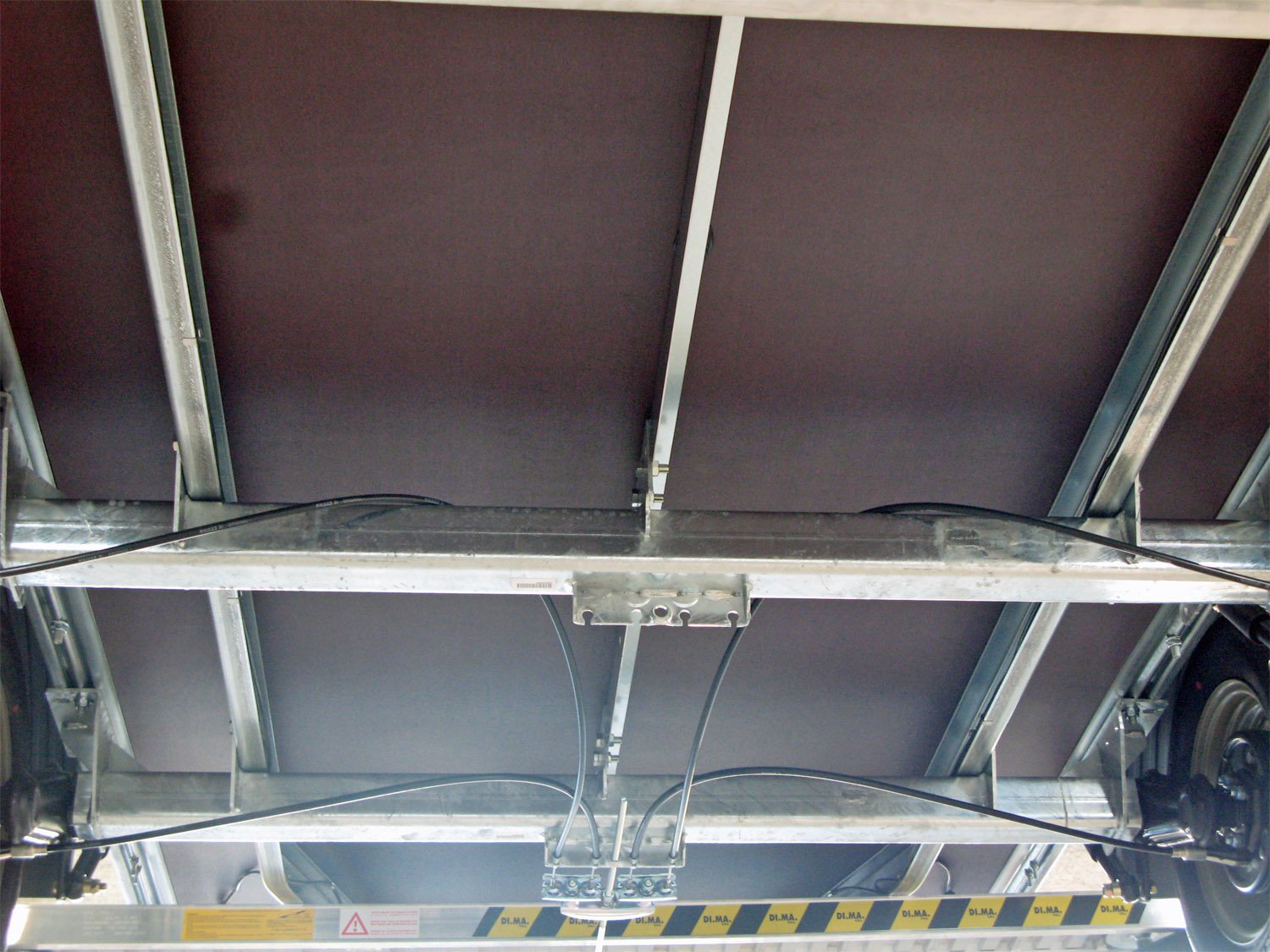 Saris GO 306 154 180 2700 2 – Kofferanhänger – 2700 kg – Bild 10