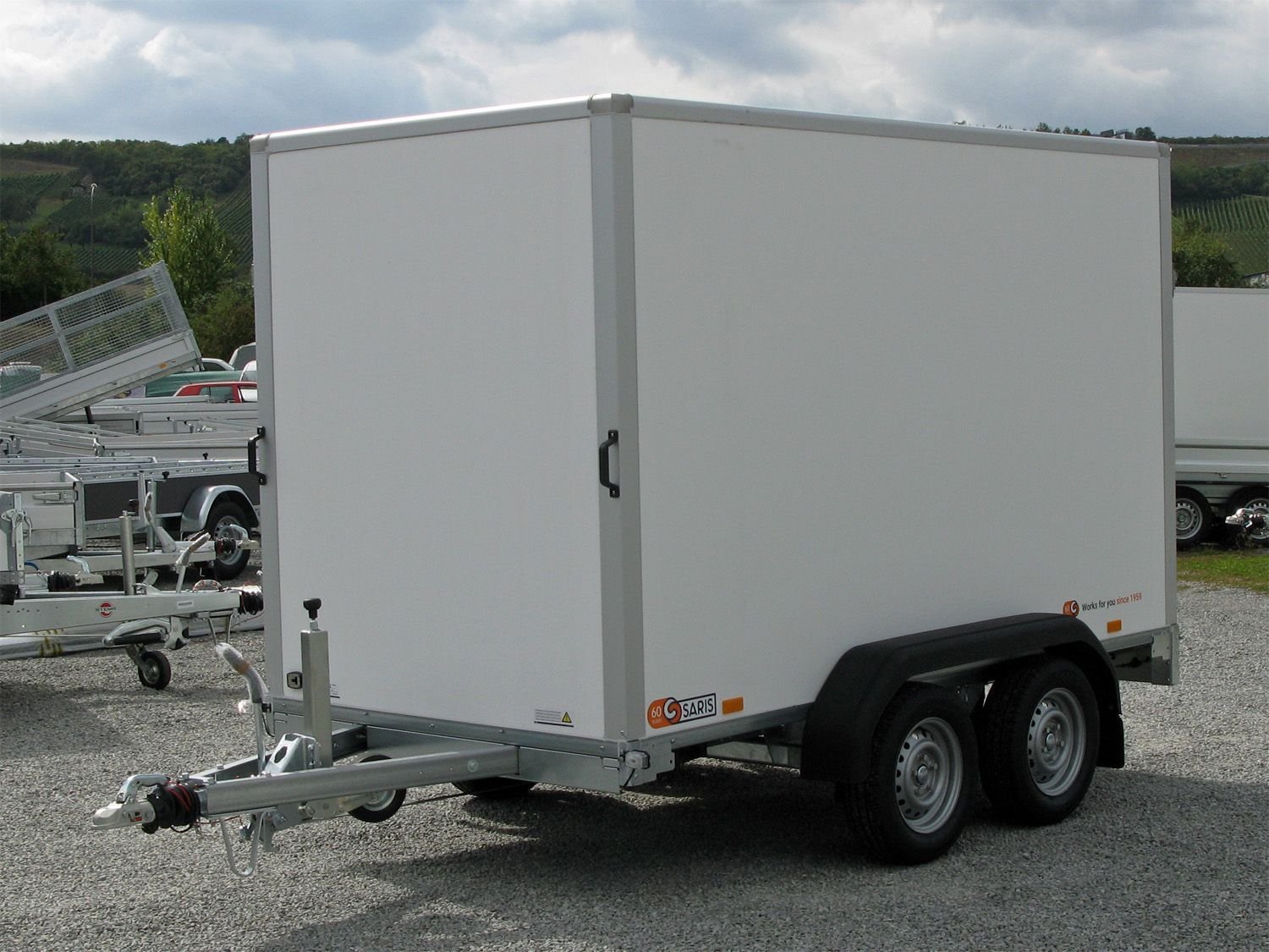 Saris FW 2000 Rampe Seitentüre – Kofferanhänger – 2000 kg – Bild 4