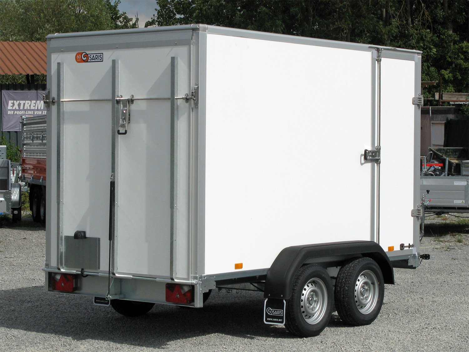 Saris FW 2000 Rampe Seitentüre – Kofferanhänger – 2000 kg – Bild 5