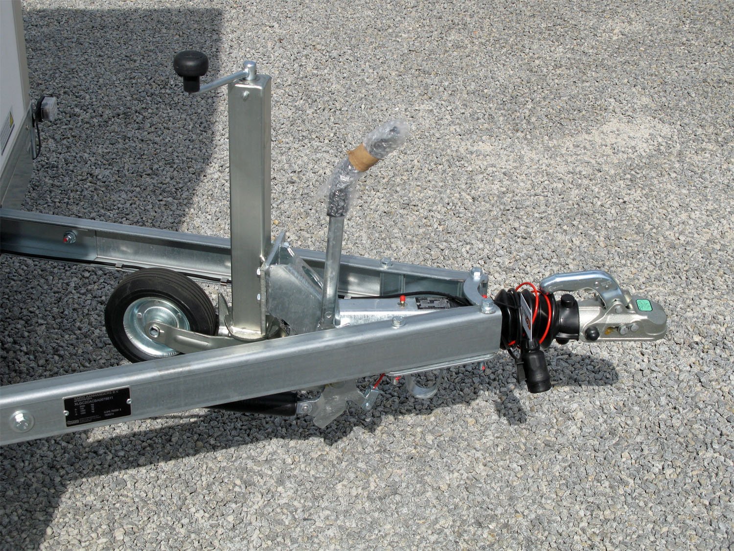 Saris FW 2000 Rampe Seitentüre – Kofferanhänger – 2000 kg – Bild 23