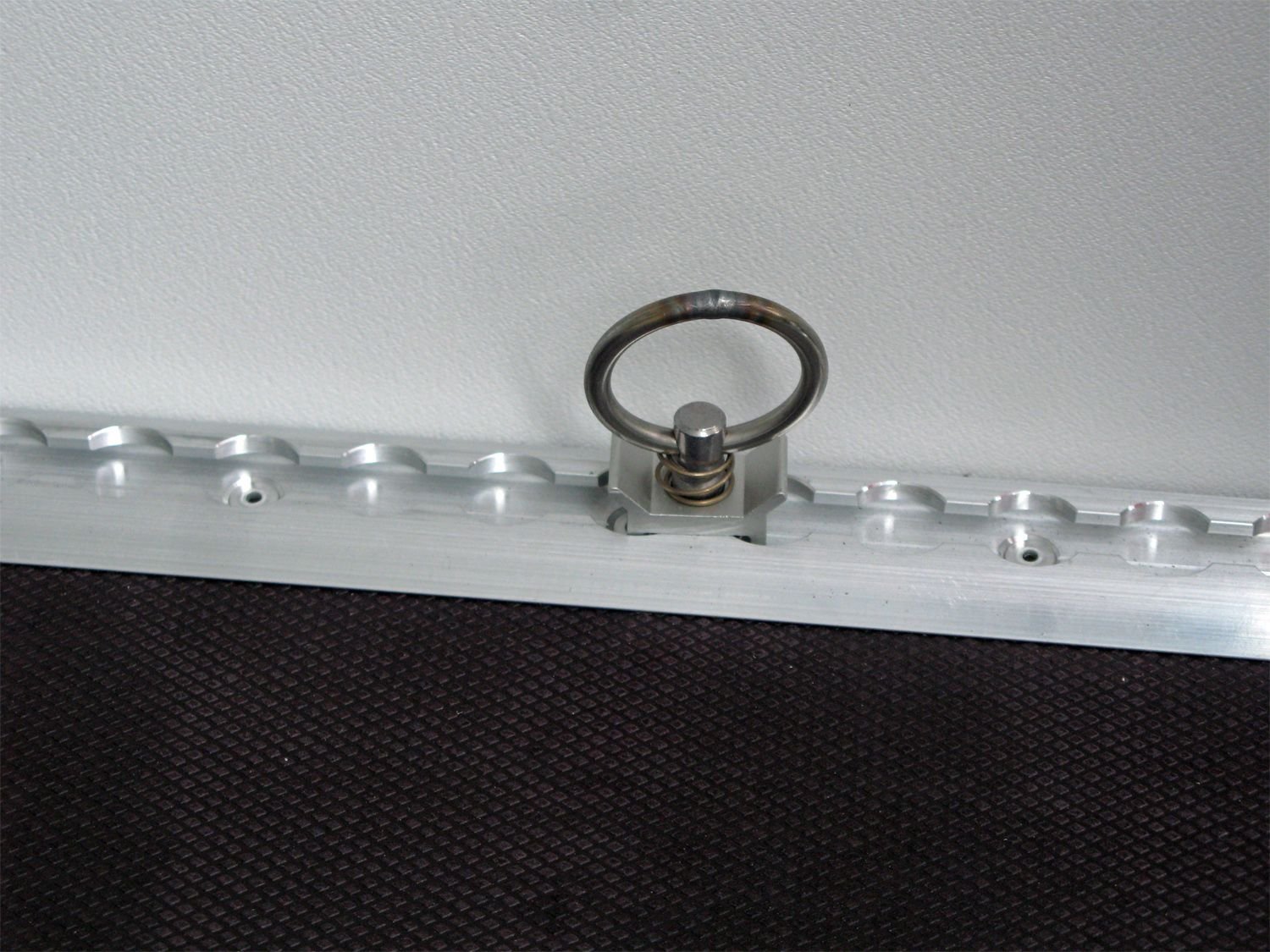 Saris GO 256-134-150-1350 – DV135 – Kofferanhänger – 1350 kg – Bild 14