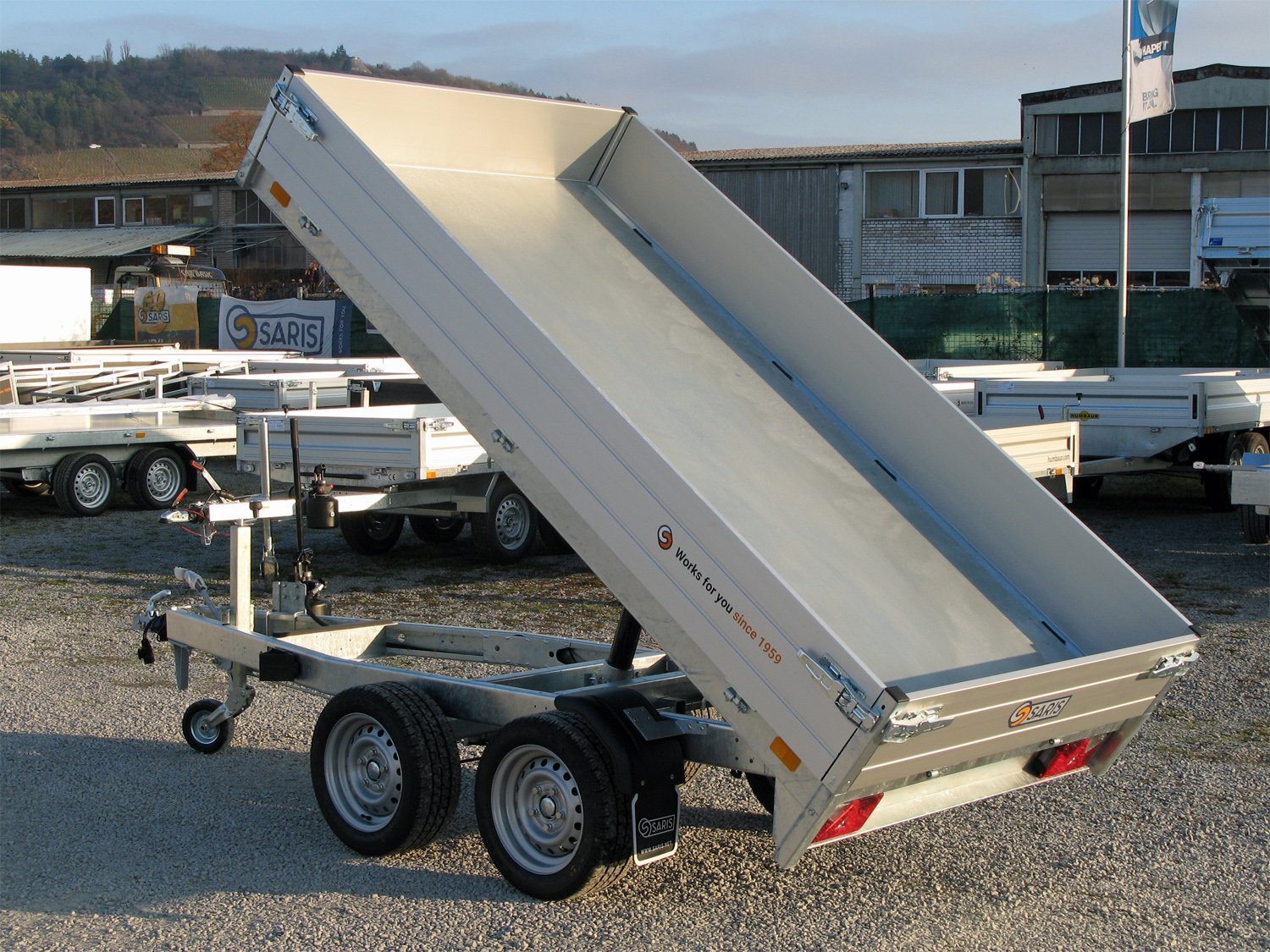Saris K1-276-150-2700-2 – Rückwärtskipper – 2700 kg