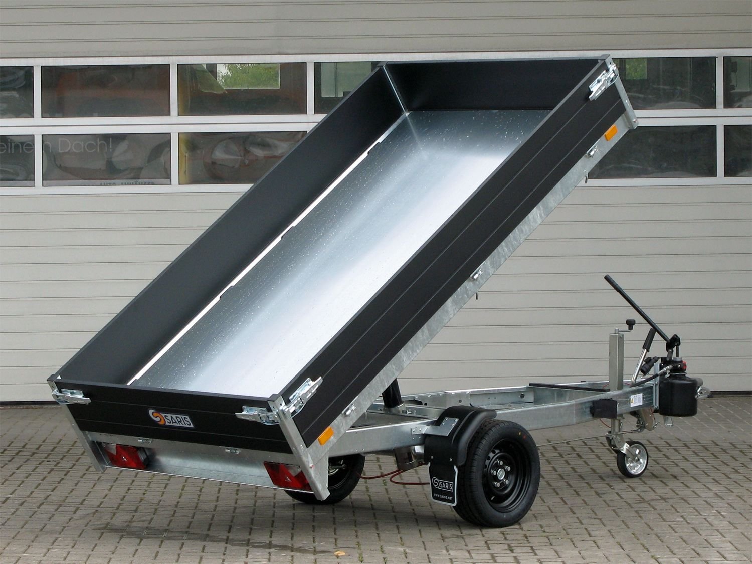 Saris K1-256-150-1500-1 Black Edition – Rückwärtskipper – 1500 kg – Bild 4