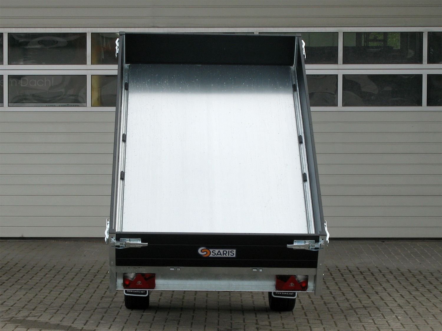 Saris K1-256-150-1500-1 Black Edition – Rückwärtskipper – 1500 kg – Bild 6