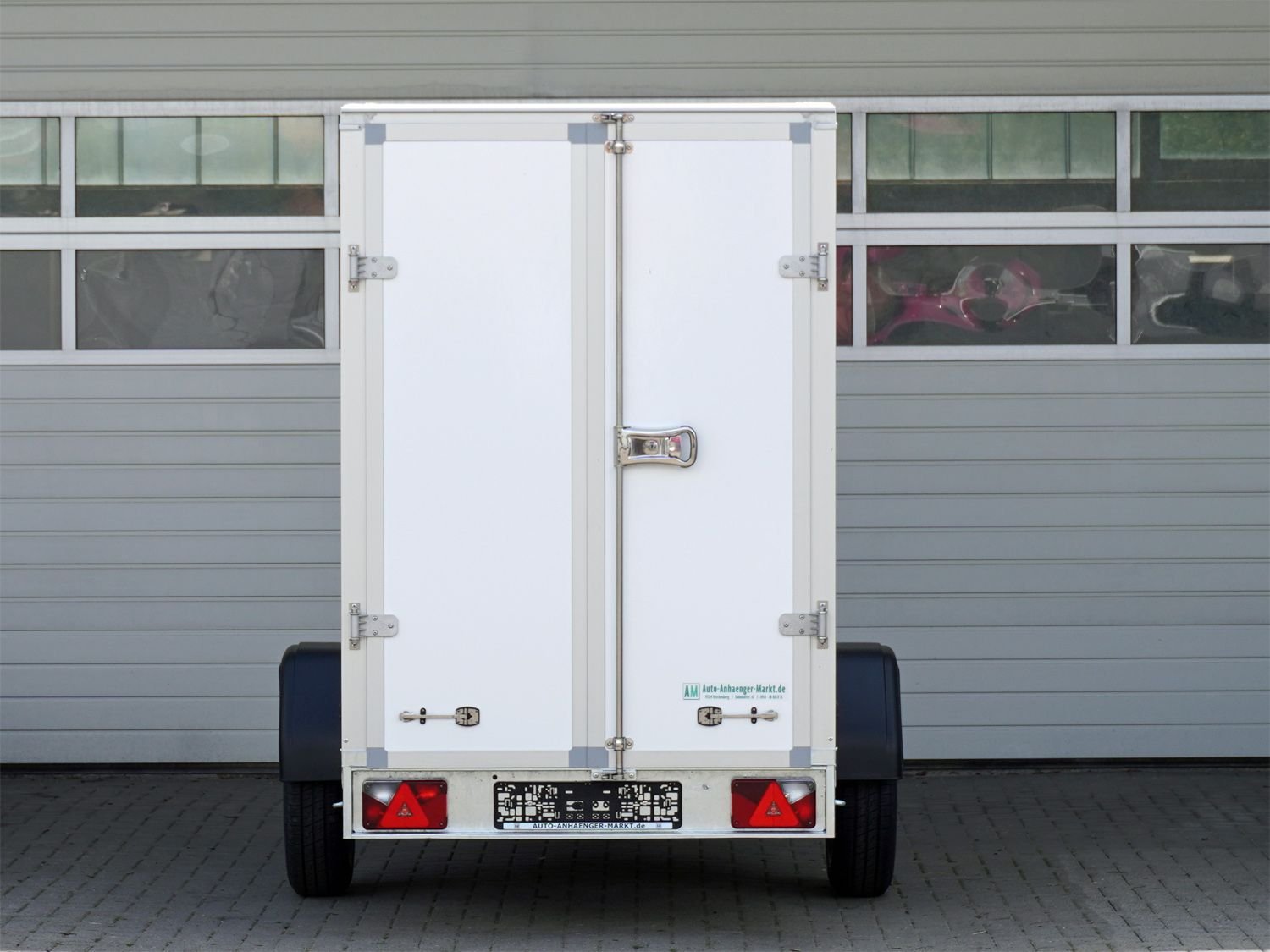 Saris GO 256-134-180-1350 Kofferanhänger – 1350 kg – Bild 6