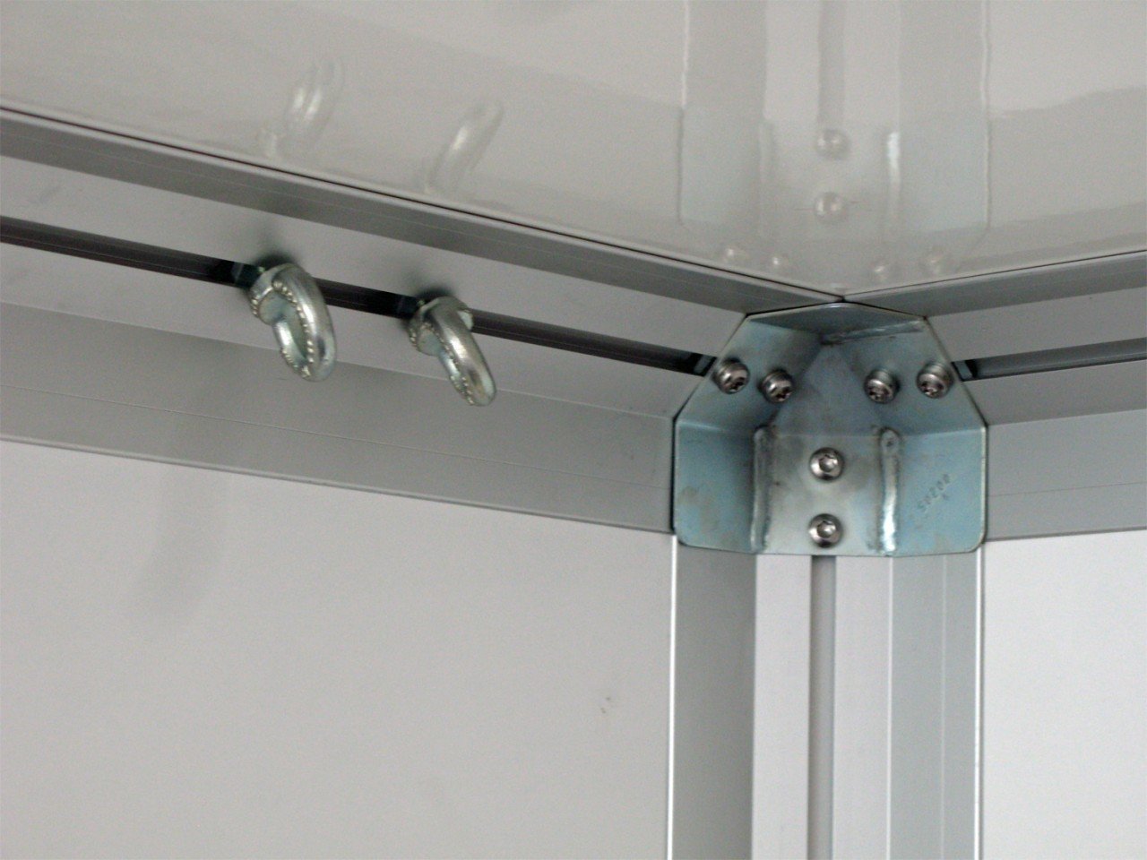 STEMA S-BOX STPK O2 13-25-15.1.S.18.2 – Kofferanhänger 1300 kg – Bild 10
