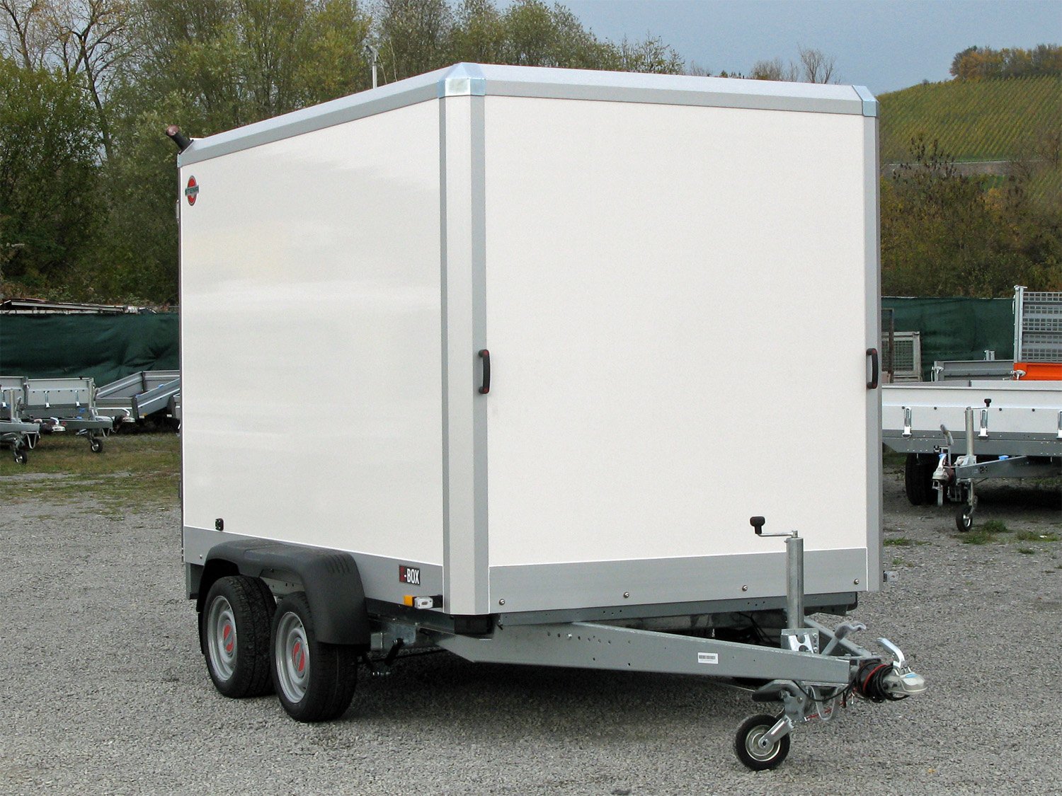STEMA S-BOX STPK O2 20-30-18.2.S18.2 – Kofferanhänger 2000 kg