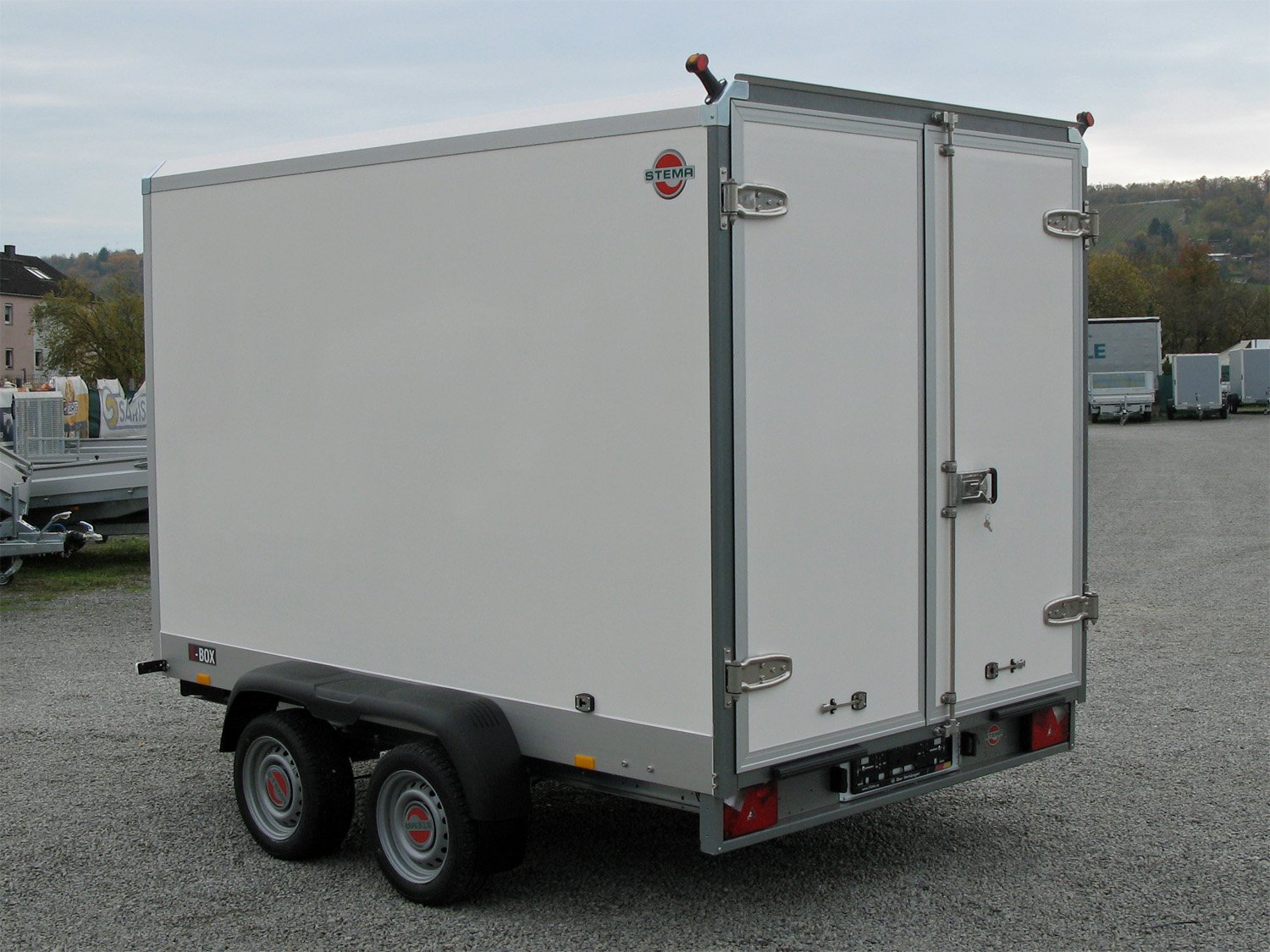 STEMA S-BOX STPK O2 20-30-18.2.S18.2 – Kofferanhänger 2000 kg – Bild 5