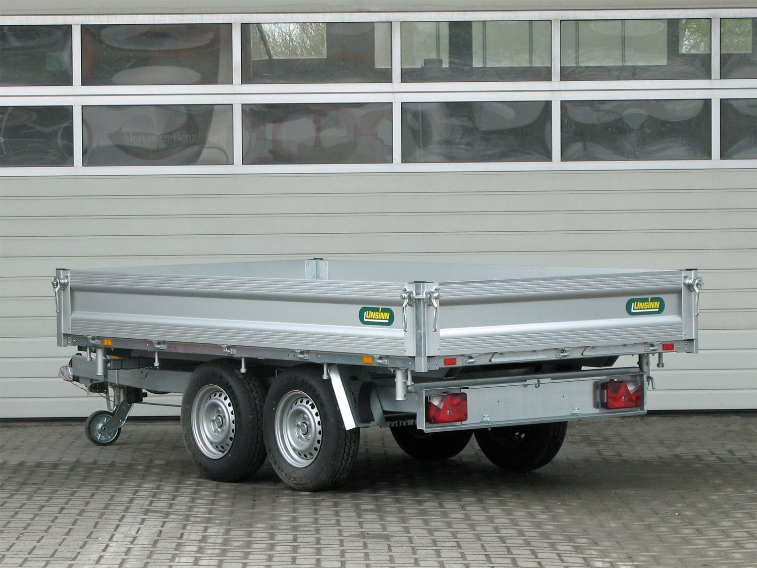 Unsinn UDK 3017-30-14 – 3-Seiten-Kipper mit Stahlblechaufsatz- 3000 kg – Bild 11