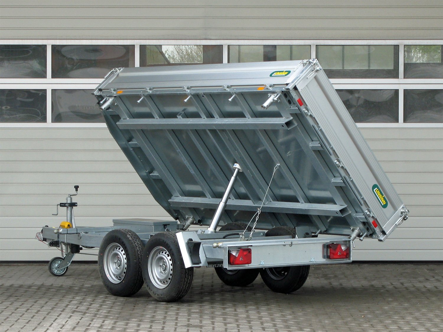 Unsinn UDK 3017-30-14 – 3-Seiten-Kipper mit Stahlblechaufsatz- 3000 kg – Bild 13