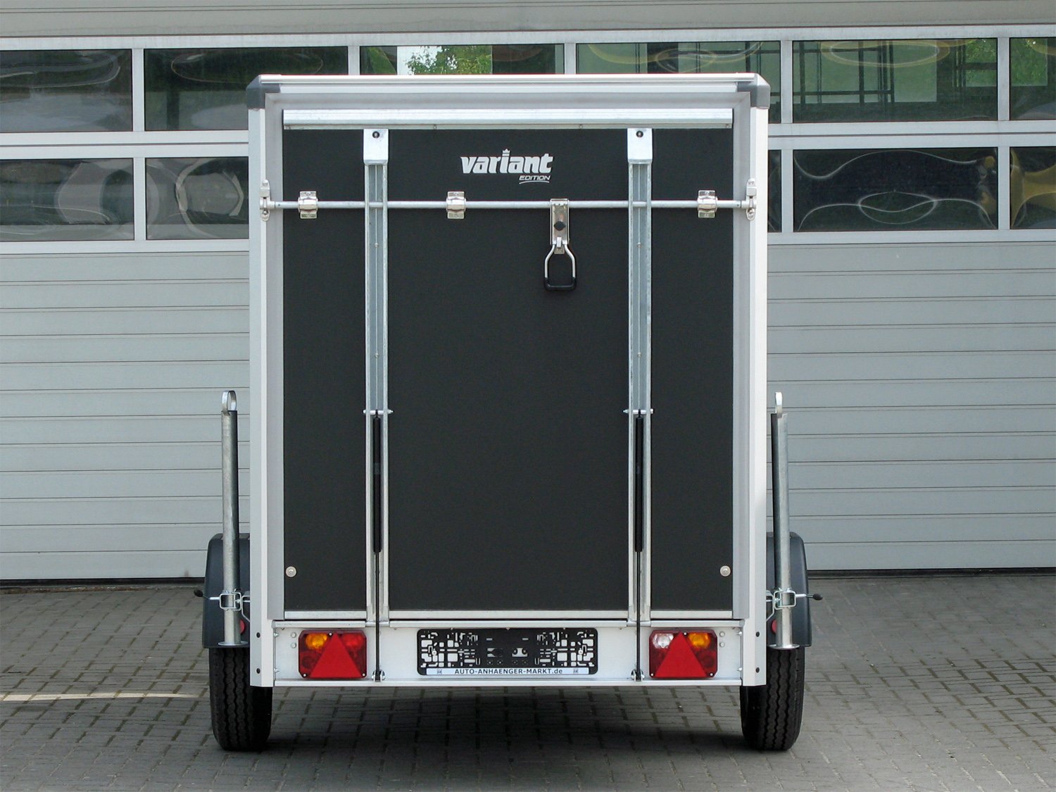 Variant 1315 C2 Edition – Kofferanhänger – 1350 kg – Bild 9