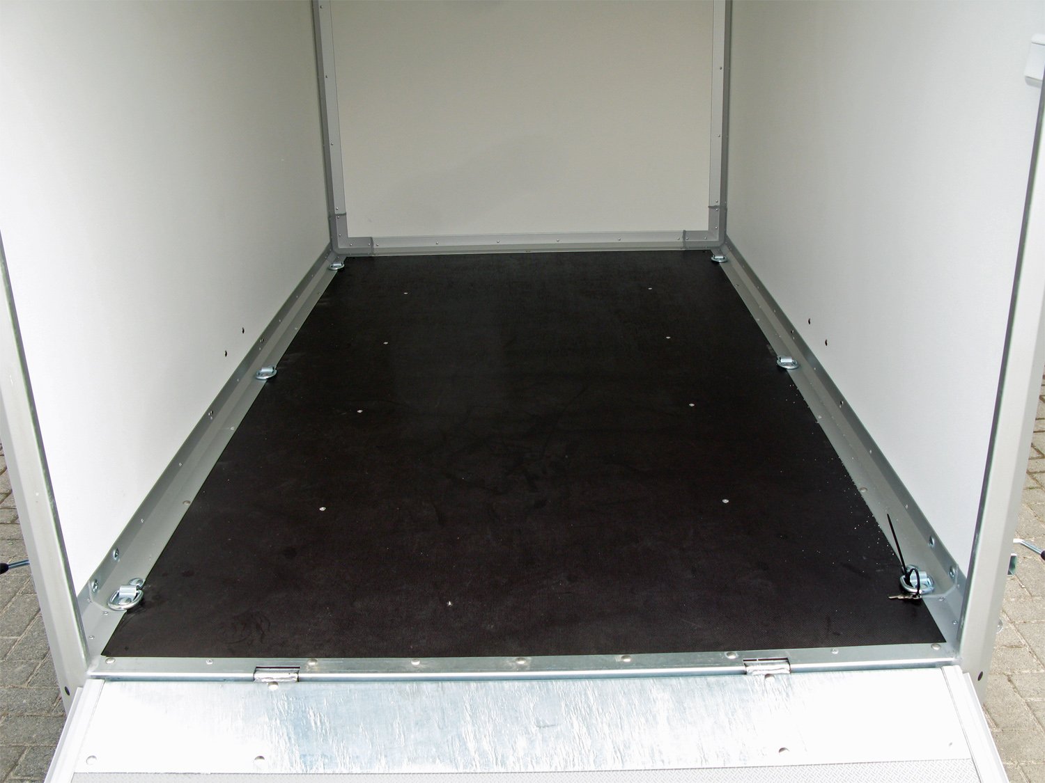 Variant 1315 C2 Edition – Kofferanhänger – 1350 kg – Bild 15